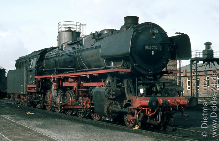 Güterzug-Dampflokomotive Baureihe 43 (043 737-6)