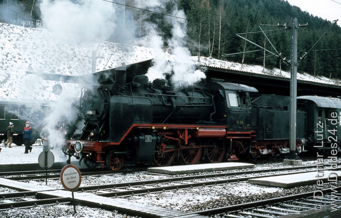 Personenzuglokomotive Baureihe 24 (24 009)