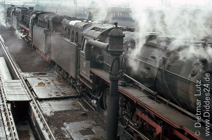 Güterzug-Dampflokomotive Baureihe 43 (043 606-3)